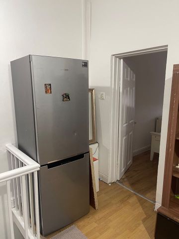 2 Bed Flat, Kippax St, M14 - Photo 4