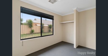 Family Home with park view in Prestigious Redgum Estate - Photo 5