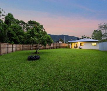 Fully Airconditioned - No Carpet - Rear Access - Large Corner Block - Photo 5