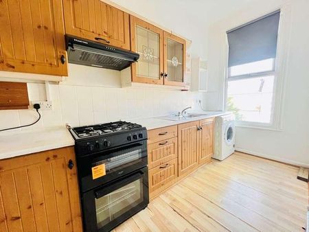 Portland Road, South Norwood, SE25 - Photo 3