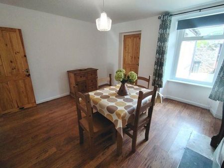 2 bedroom terraced house to rent - Photo 5