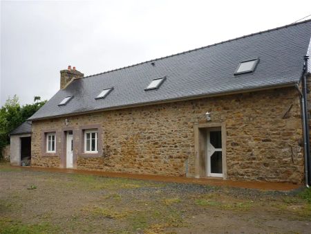 Location maison 4 pièces - 91m² à Plounevez moedec (22810) - Photo 4