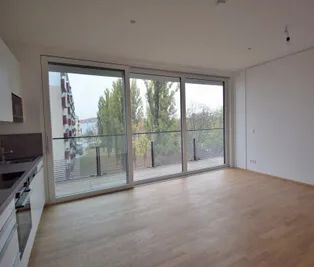 Luxuswohnung im Triiiple, tolle Ausstattung - Foto 1