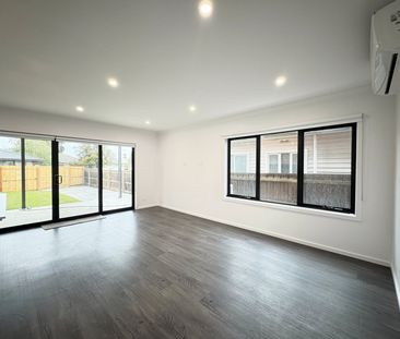 Comfort, Convenience and Added Practicality on the Cusp of East Gee... - Photo 4