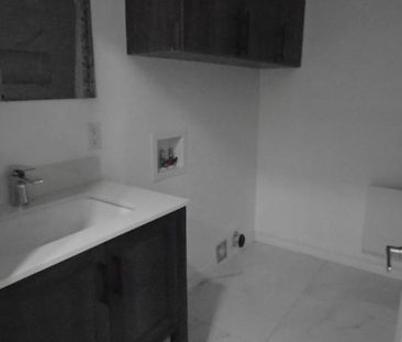 4 ½ rue Drapeau RÉNOVÉ Montréal LIBRE - Photo 1