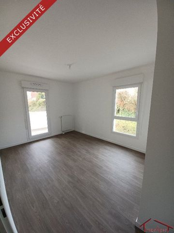 Location Appartement 3 pièces 70m² SOTTEVILLE LES ROUEN 76300 - Photo 2