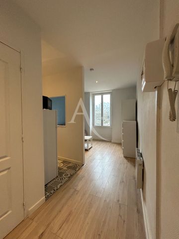 Location appartement 1 pièce, 17.90m², Jonzac - Photo 2