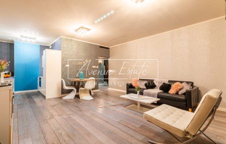 Warszawa, Śródmieście, Warszawa, Śródmieście, Grzybowska - Photo 2