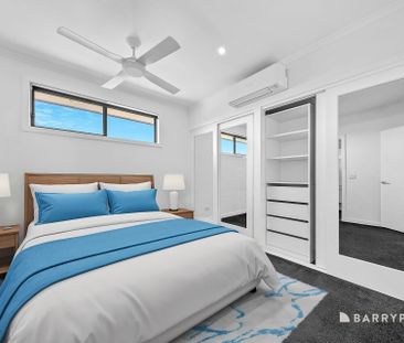 Spacious and Elegant Family Home in a Tranquil Court Location! - Photo 5