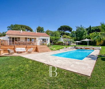 SAINT-TROPEZ - CAPON / PINET - VILLA 4 CHAMBRES - VUE SUR LE CHÂTEAU DE LA MESSARDIERE - Photo 6