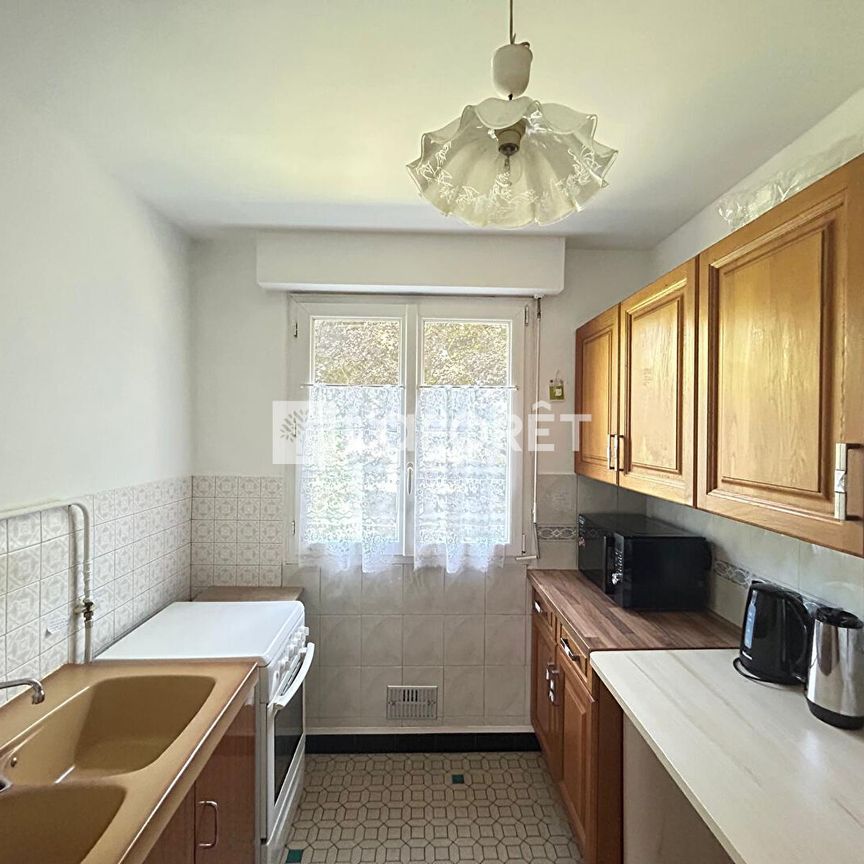 Apartment - Photo 1