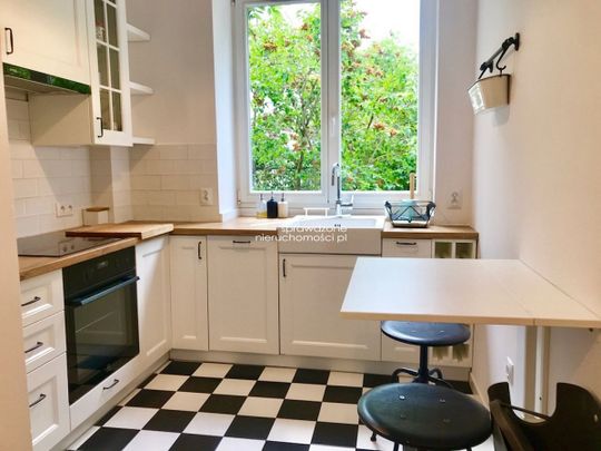 KLIMATYCZNE W KAMIENICY PRZY ŁAZIENKACH! UJAZDÓW - Фото 1