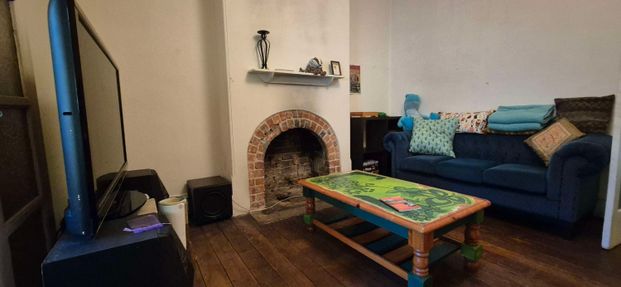 North Perth - Photo 1