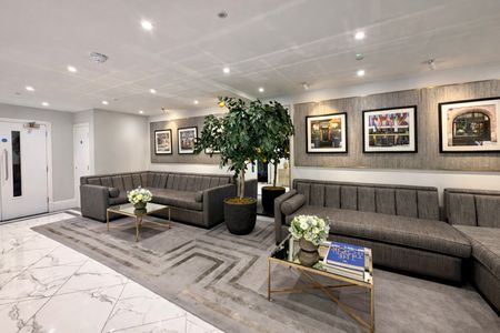 Hill Street, W1J, London - Photo 5