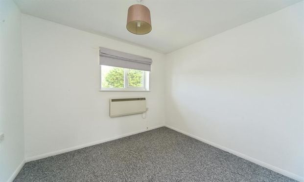 Ruxley Court, Langney Rise - Photo 1