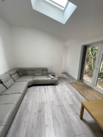 Room in a Shared House, Ventnor Road, BS34 - Photo 2