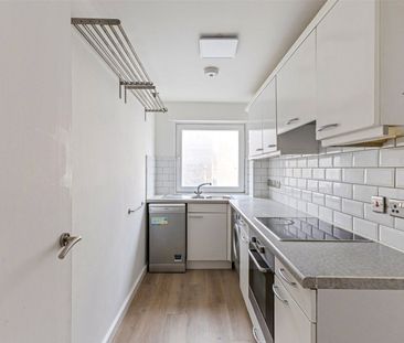 Homer Drive, Isle Of Dogs, London, E14 flat to rent - Photo 1