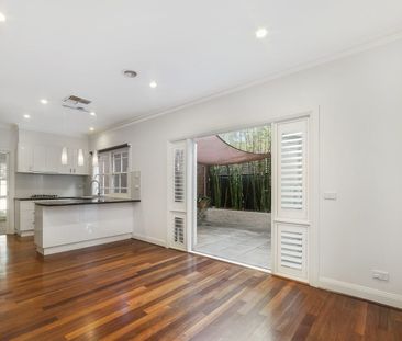 Dream family Home! - Photo 3
