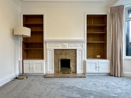 3 bedroom end of terrace house to rent - Photo 4