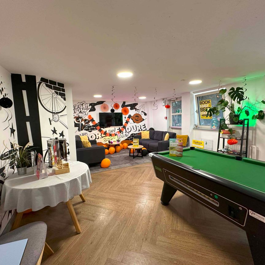 Medium Standard Double Ensuite - Photo 1