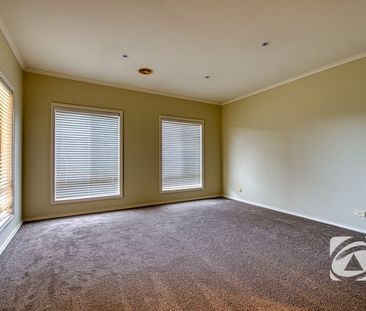 UNBEATABLE CONVENIENCE - Photo 4