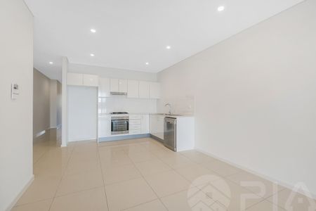 "Modern 2-Bedroom Apartment with Secure Parking in Wentworthville" - Photo 3