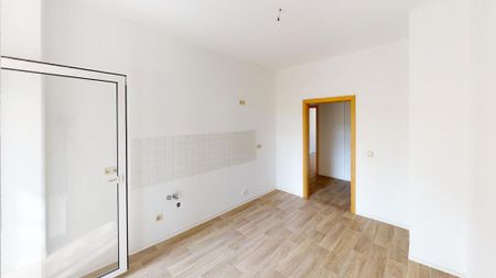 Hell und freundliche 3-Raum-Wohnung mit Balkon - Foto 2