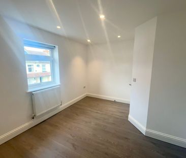 St. Josephs Road, Aldershot, Aldershot, GU12 - Photo 2