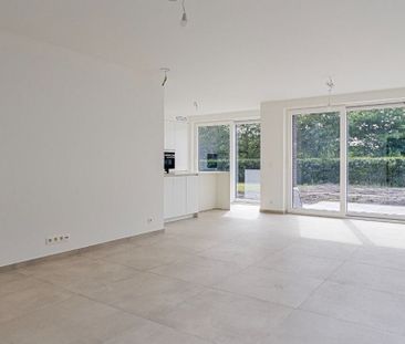 Woning te huur in Zwevezele voor € 1.150 met 4 slaapkamers - Photo 2