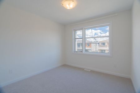 For Lease - 90 OSLER Street, Kanata, Ontario - Photo 5