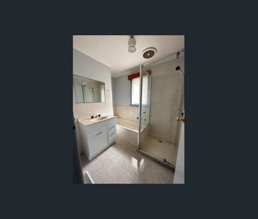 Family Home in the Heart of Meadow Heights - Photo 3