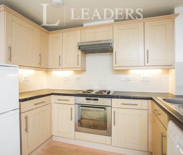 1 bedroom flat to rent - Photo 6