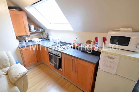 1 Bedroom Flat for rent in Brudenell Road - Photo 5