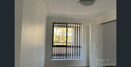 Live in the Centre of Darby Street's Dining & Lifestyle Hub - Photo 2