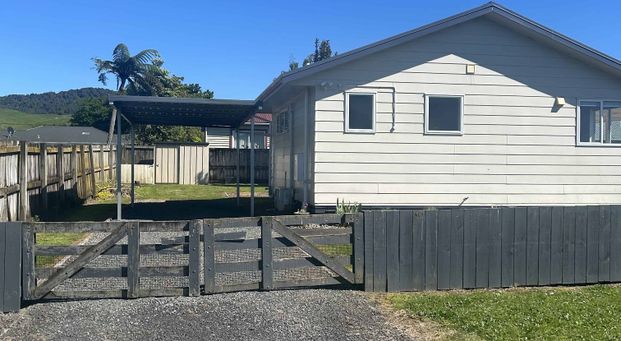 Cute One-Bedroom Home - Photo 1