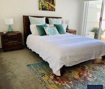 Modern, Stylish & Fully Furnished – Breathtaking Mountain & Duck Po... - Photo 3