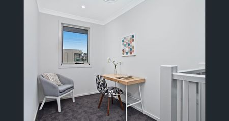 Comfortable Living in a Convenient Location - Photo 5