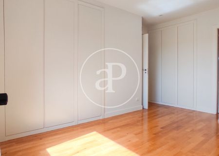 Flat for rent in La Moraleja (La Moraleja) - Photo 4