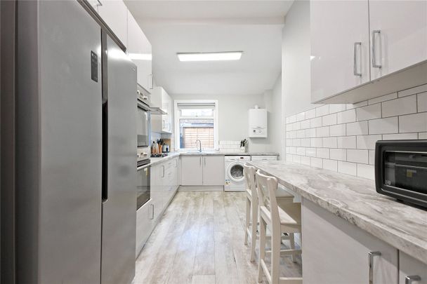 6 bedroom house to rent Granville Road, Sheffield, S2 - Photo 1