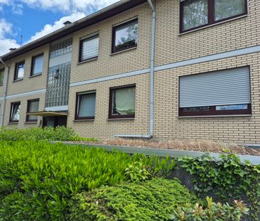 Zentrumsnahe 2-3 Zimmer Erdgeschosswohnung mit Loggia - Photo 1