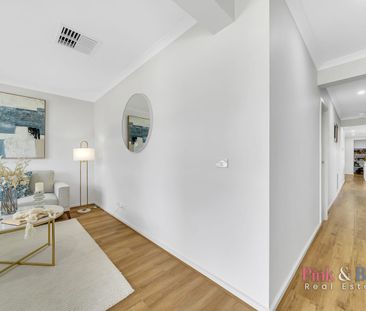 Modern & Stunning 4 Bedroom Family Home For Rent! - Photo 5