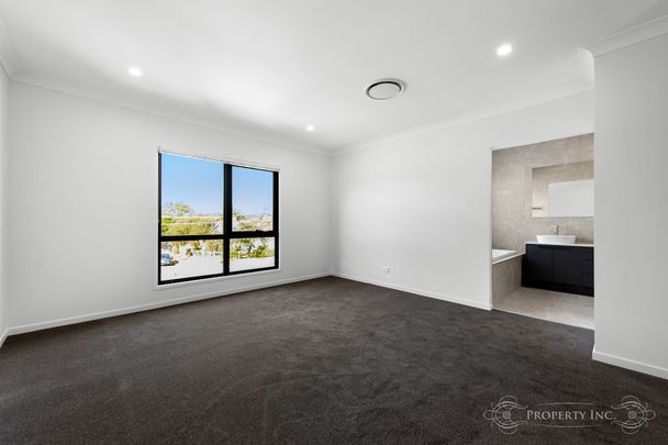 94 Orange Grove Road, QLD, 4108, Coopers Plains - Photo 1