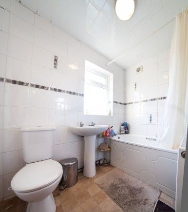 6 Bed - Derwent Water Grove, Headingley, Ls6 - Photo 4