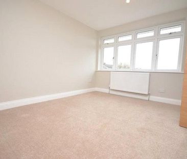 4 bedroom detached house to rent - Photo 4