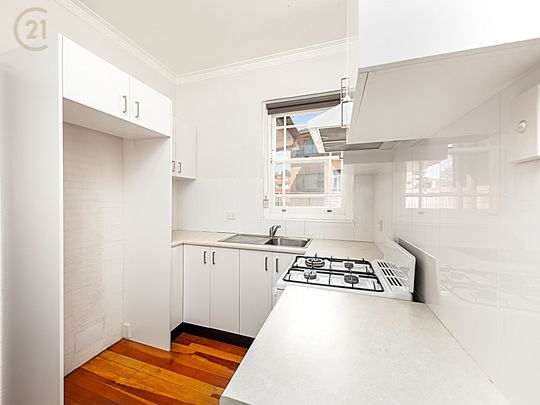 Convenient and Spacious, Rear of the Block ** Available 13/12/25 ** - Photo 1