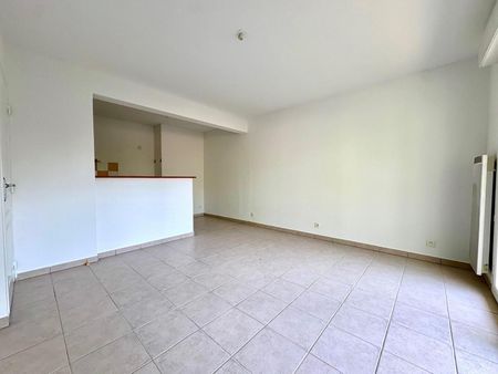 Location Appartement 2 pièces 36m² MERIGNAC 33700 - Photo 3