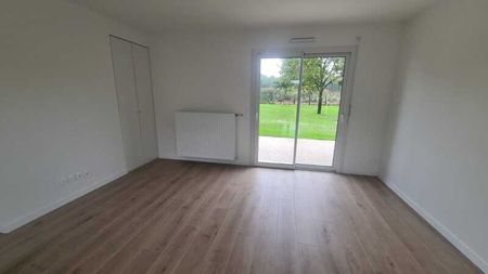 Location Maison 115 m² - Photo 3