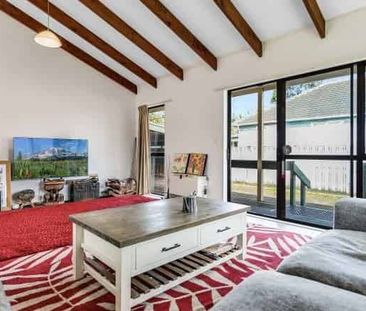 Great Location ! - Photo 3