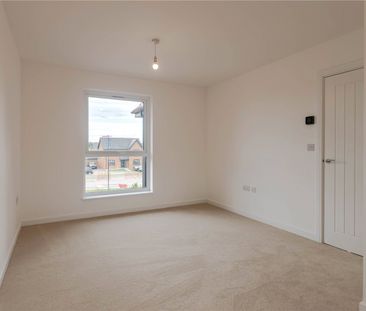 6, Hazel Road, Cramlington, Northumberland, NE23 8HP - Photo 4