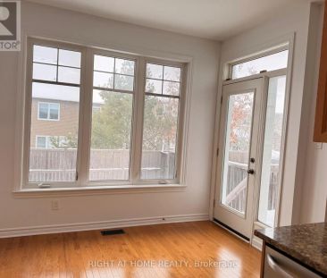 412 STALWART CRESCENT - Photo 6